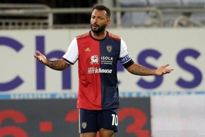 英雄联盟-包含巴西足球联赛名将荟萃开创虎视眈眈之战的词条