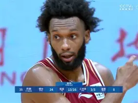 乐竞官方网站-狂揽两双球员砍下高分，助队胜出