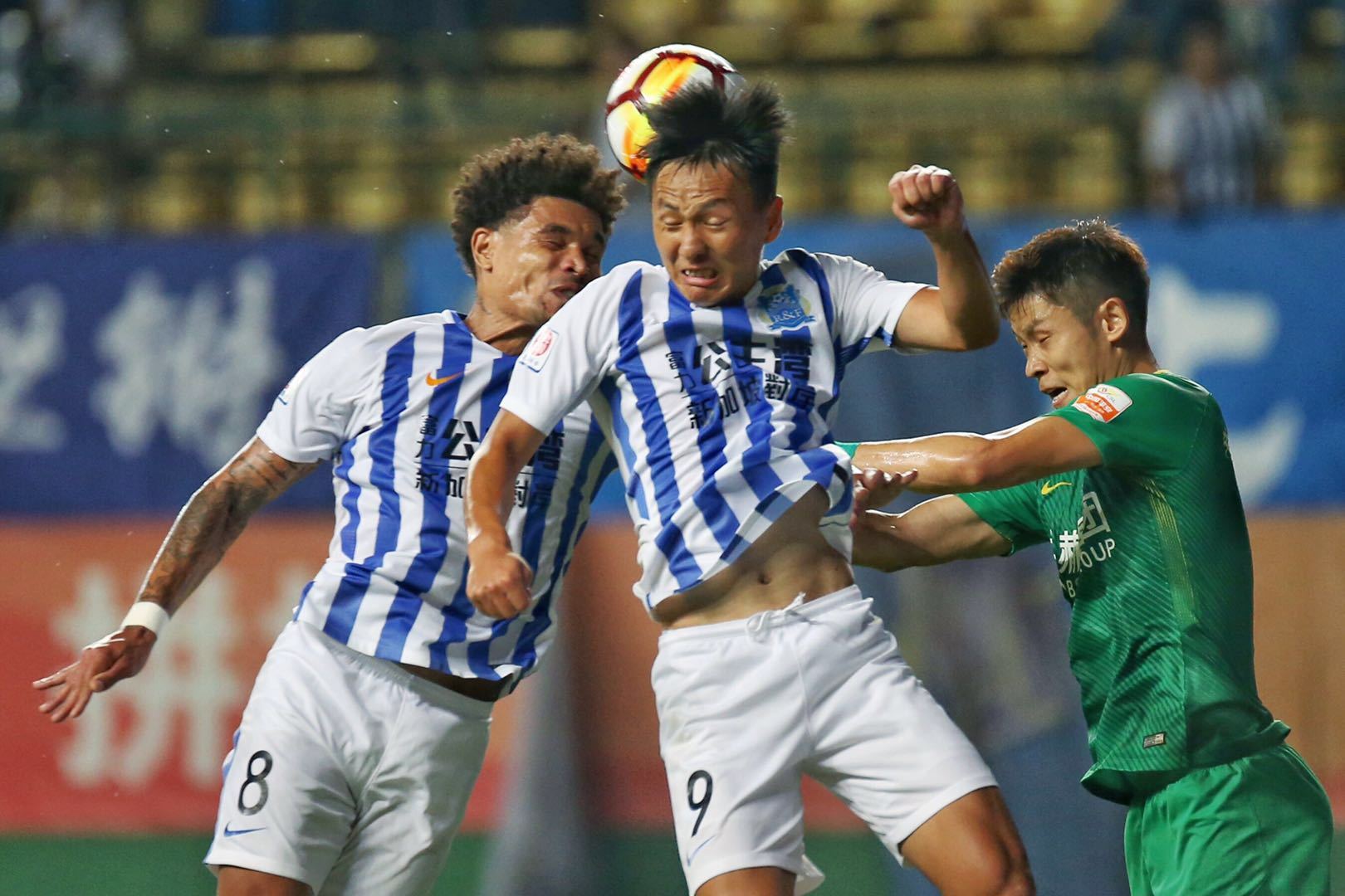 英雄联盟-包含富力主场不敌，战斗力明显下滑需调整态度的词条